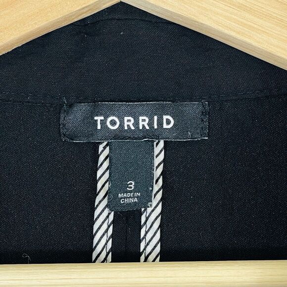 Torrid Black Ruched Half Sleeve Stretch Ponte Blazer Jacket Women's 3 3X - Picture 8 of 9